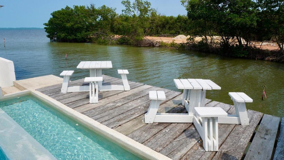 Sunrise 2-Bed Sea View Studio Near Airport With Infinity Pool & Deck, Ground Floor Belize City Exterior foto